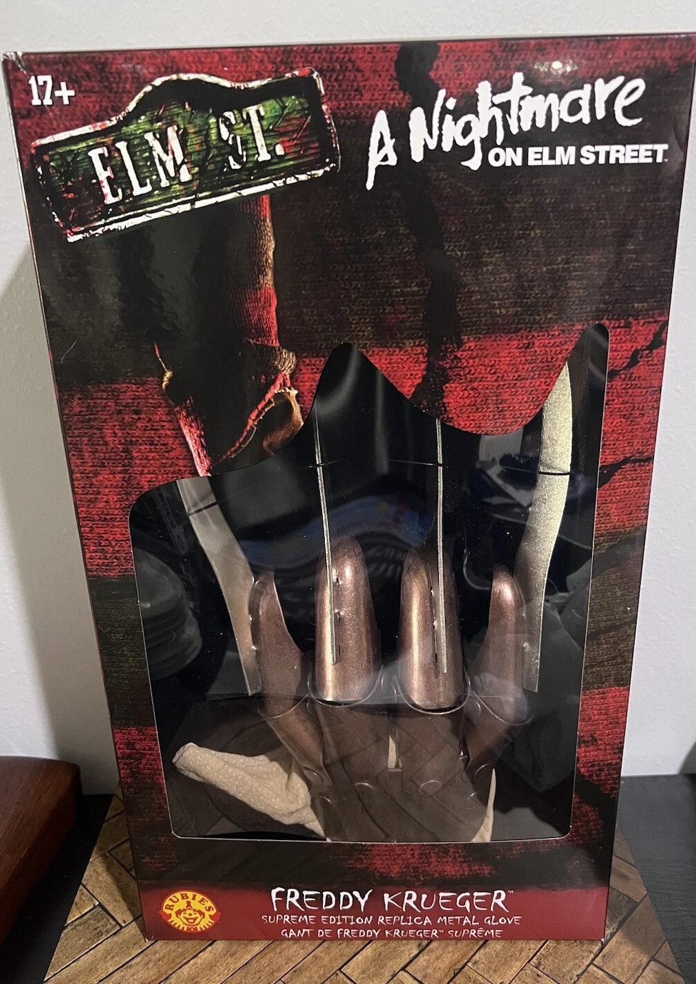 Réplique de gant en métal Freddy Kreuger Nightmare on Elm Street édition suprême