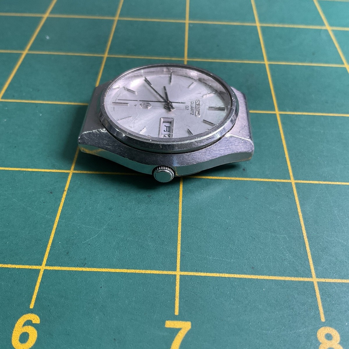 Vintage SEIKO QUARTZ QZ 0923-8010 MENS WATCH STAINLESS STEEL