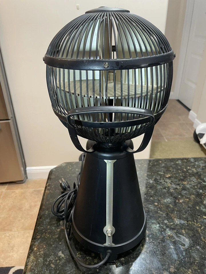 FANIMATION THE FARGO GLOBE DESKTOP TABLE FAN FP3220 ANTIQUE BRASS 3 SPEED - Image 3 of 4