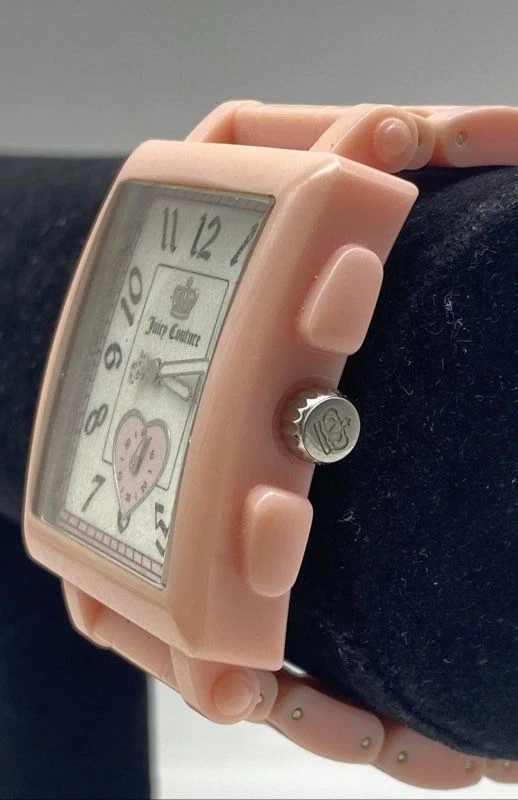 Juicy Couture 34mm WR30m Designer Quartz Tank Sub Dial Women's Wristwatch - Image 3 of 4