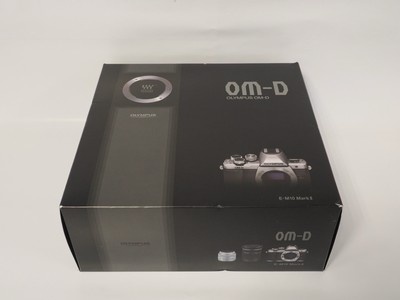 Olympus OM-D E-M10 Mark II Digitalkamera - Schwarz