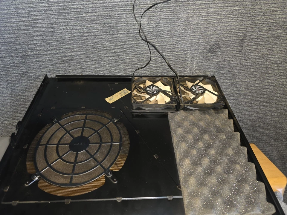 NZXT Phantom Big Tower Schwarz PC Gaming Computer - Bild 3 von 4