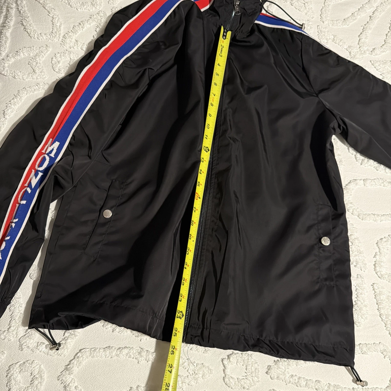 Men’s Moncler Hooded Jacket Windbreaker XL image 10