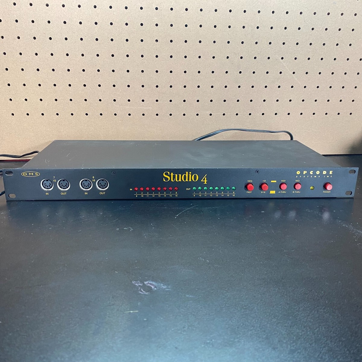 Interface MIDI Rack Opcode Studio 4 - Occasion Fonctionnelle Pour Home Studio