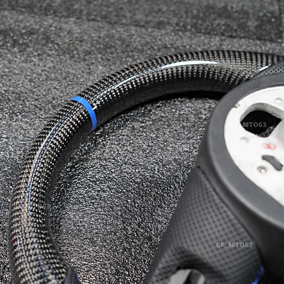 Carbon Fiber Steering Wheel for Audi 17-20 RS3 19-20 RS4 17-20 RS5 17-20 A3 A4 - Image 4 of 4