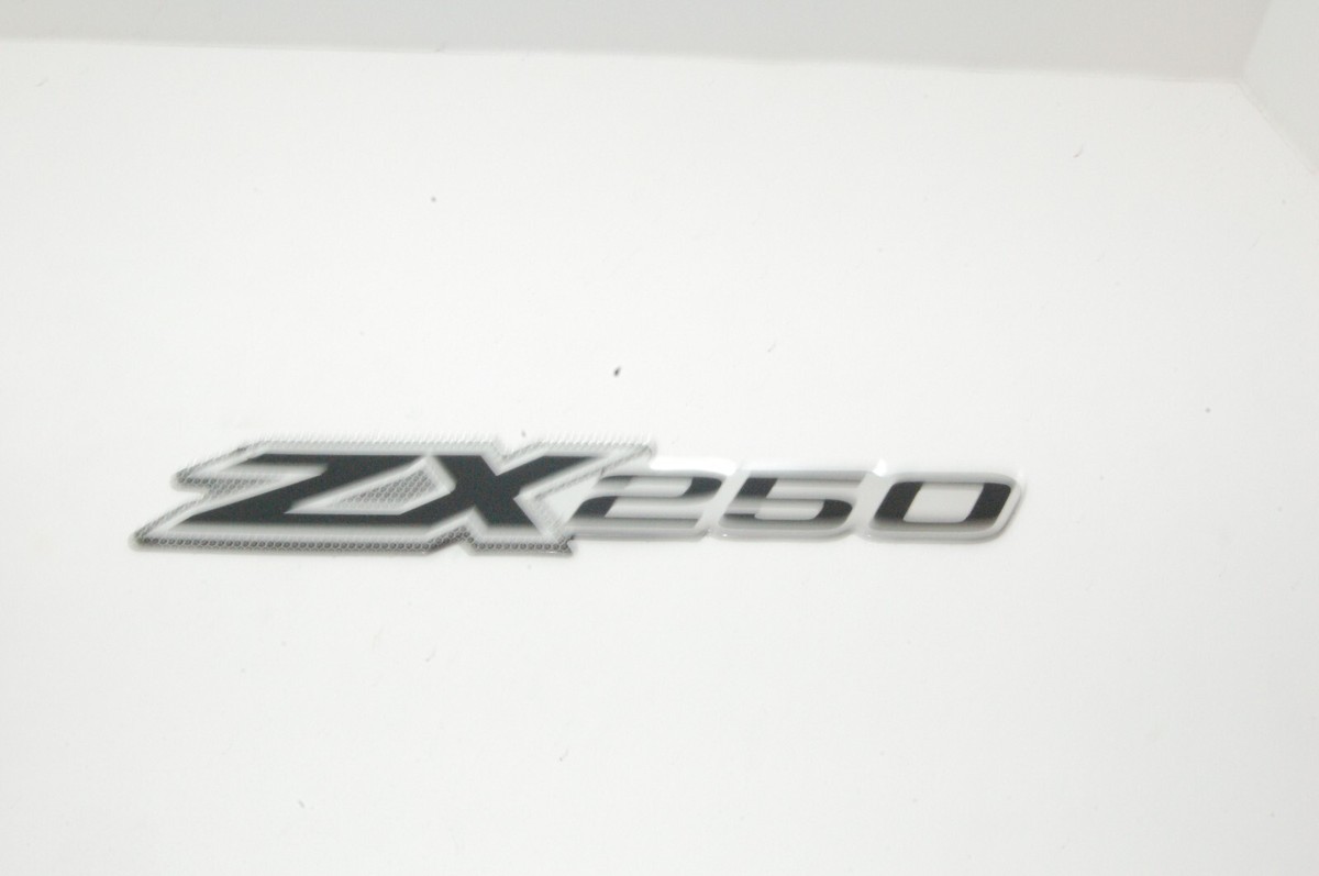 USED Authentic Skeeter ZX250 Series Emblem Black 11