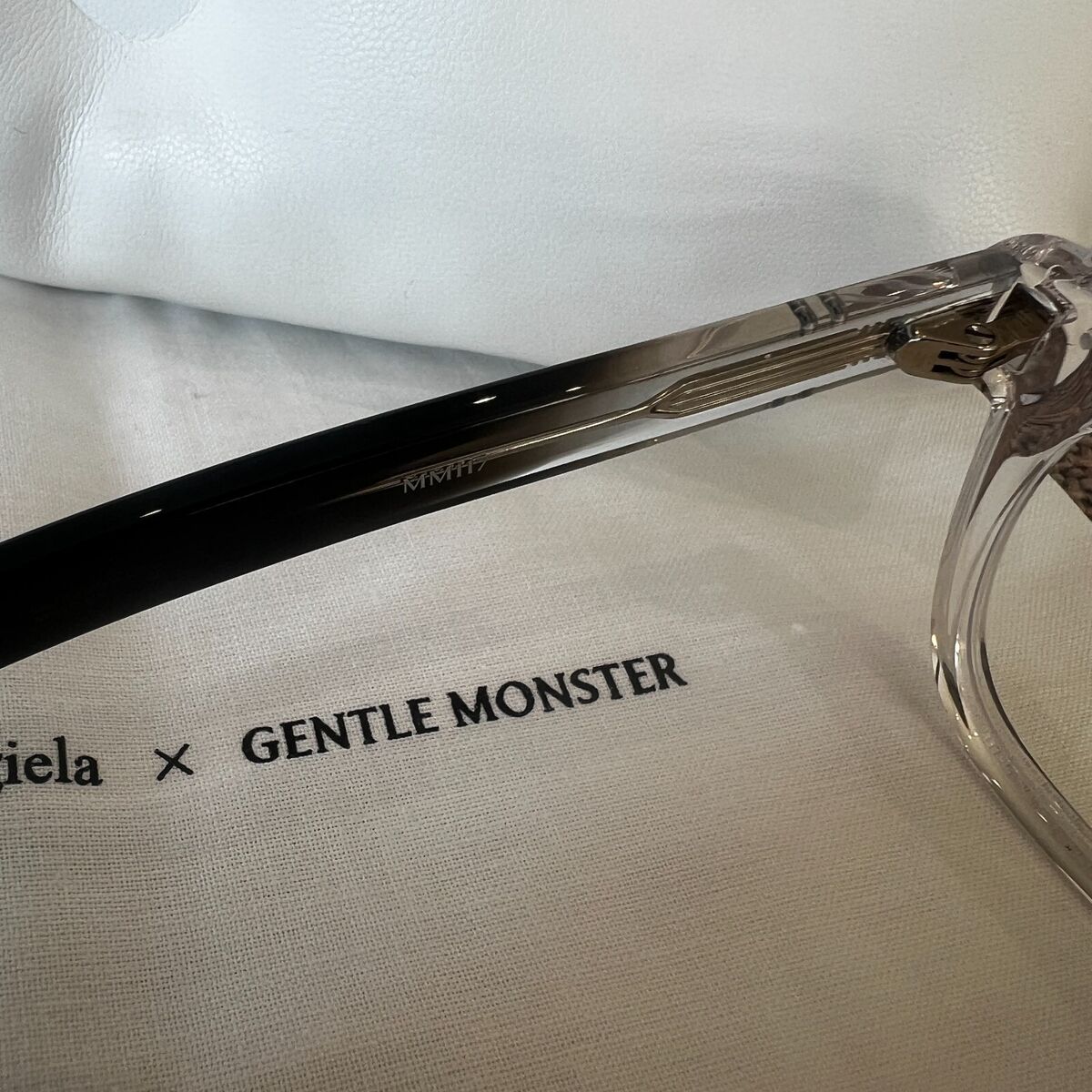 Gentle Monster x Maison Margiela MM117 Translucent Clear Gentle Monster x Maison Margiela MM117 Translucent Clear