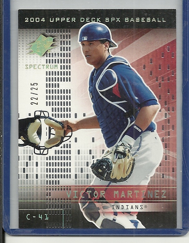 2004 SPx - VICTOR MARTINEZ - Spectrum Parallel #32 - INDIANS 2004 SPx - VICTOR MARTINEZ - Spectrum Parallel #32 - INDIANS