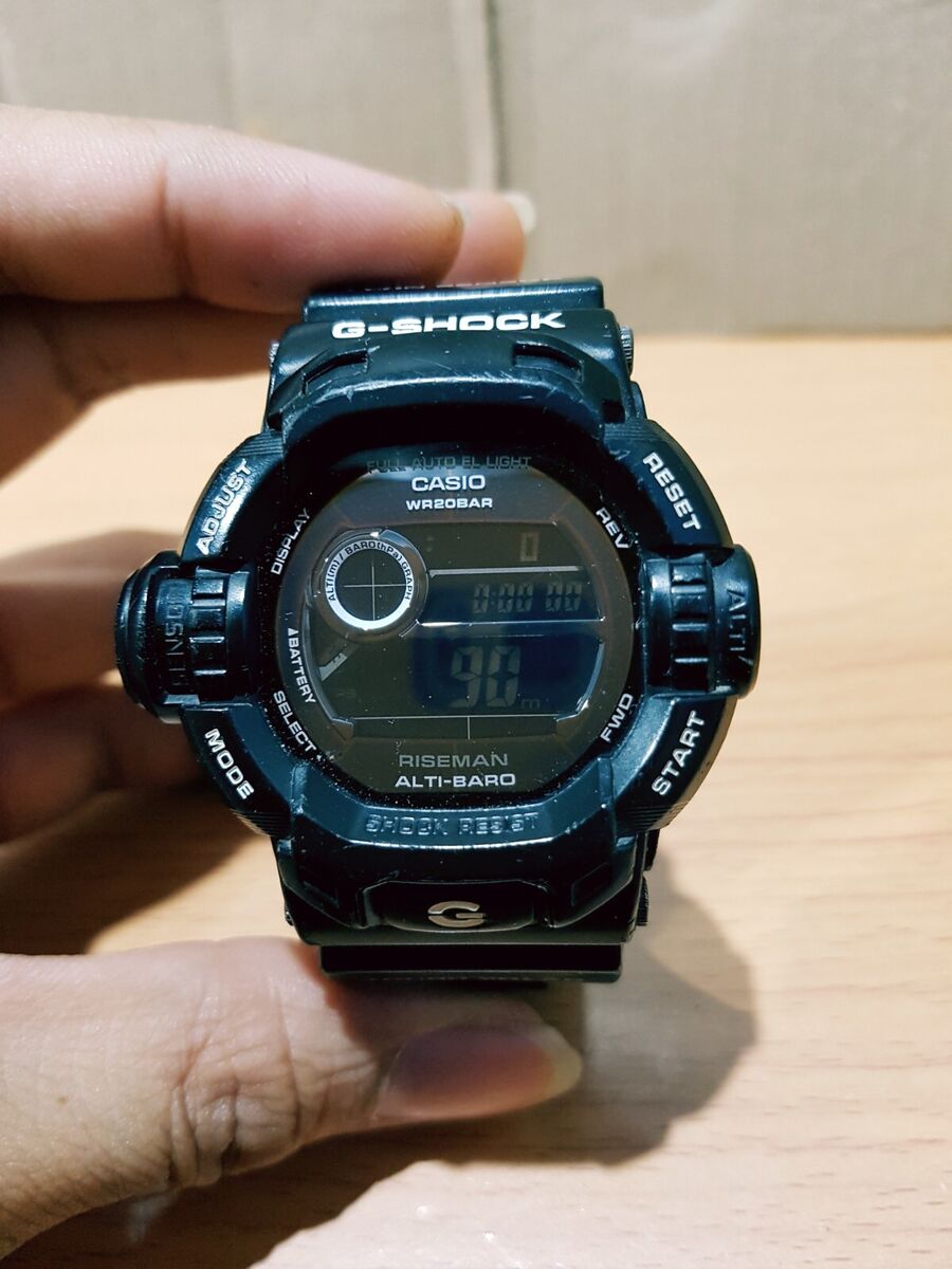 G-Shock Vintage G-9200 Dragon Riseman Black LCD Alti-Baro G-Shock Vintage G-9200 Dragon Riseman Black LCD Alti-Baro