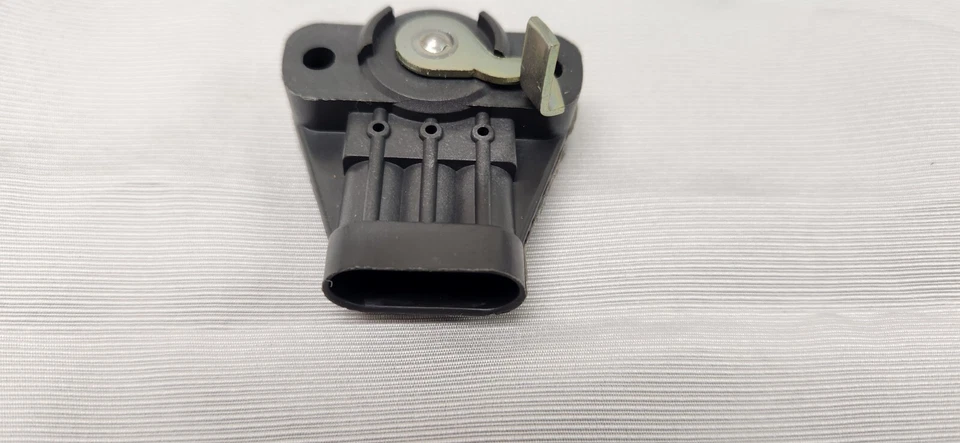 Sensor de posición del acelerador (TPS) NAPA 3-1947 para Chevrolet GMC Pontiac Oldsmobile Foto 2 de 4