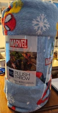Kohls The Big One Marvel Holiday Spider-Man Oversized Plush Throw 5ft x 6ft