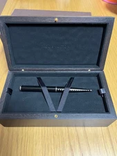 Louis Vuitton Jet Ligne Ballpoint Pen – 925 Sterling PVD Black/Silver Twist‑Cap