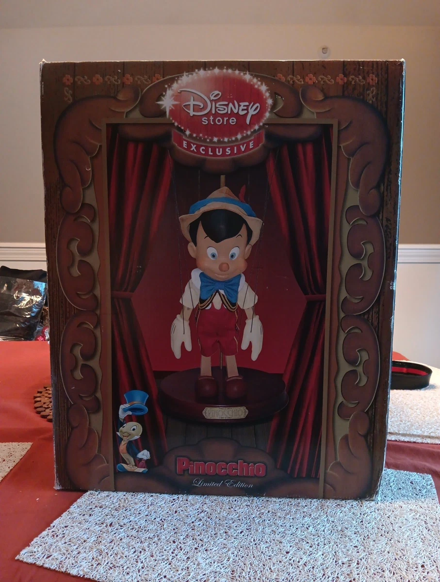 Pinocchio Marionette In Disney Limited Edition Collectibles (1968