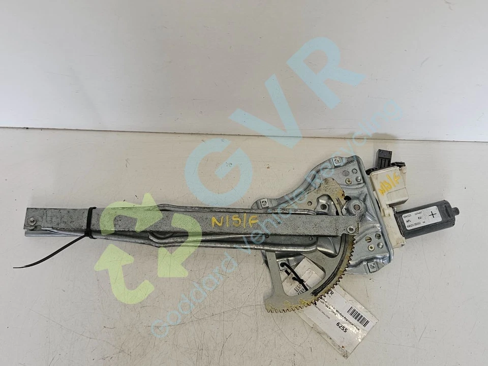TOYOTA Avensis D-4d Window Regulator Mech Front Left Side Passenger 69820-05050 - Image 2 of 4