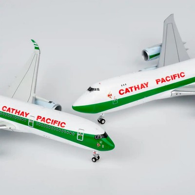 NG ULTIMATE 1:400 Cathay Pacific Cargo Boeing 747-8F B-LJE 