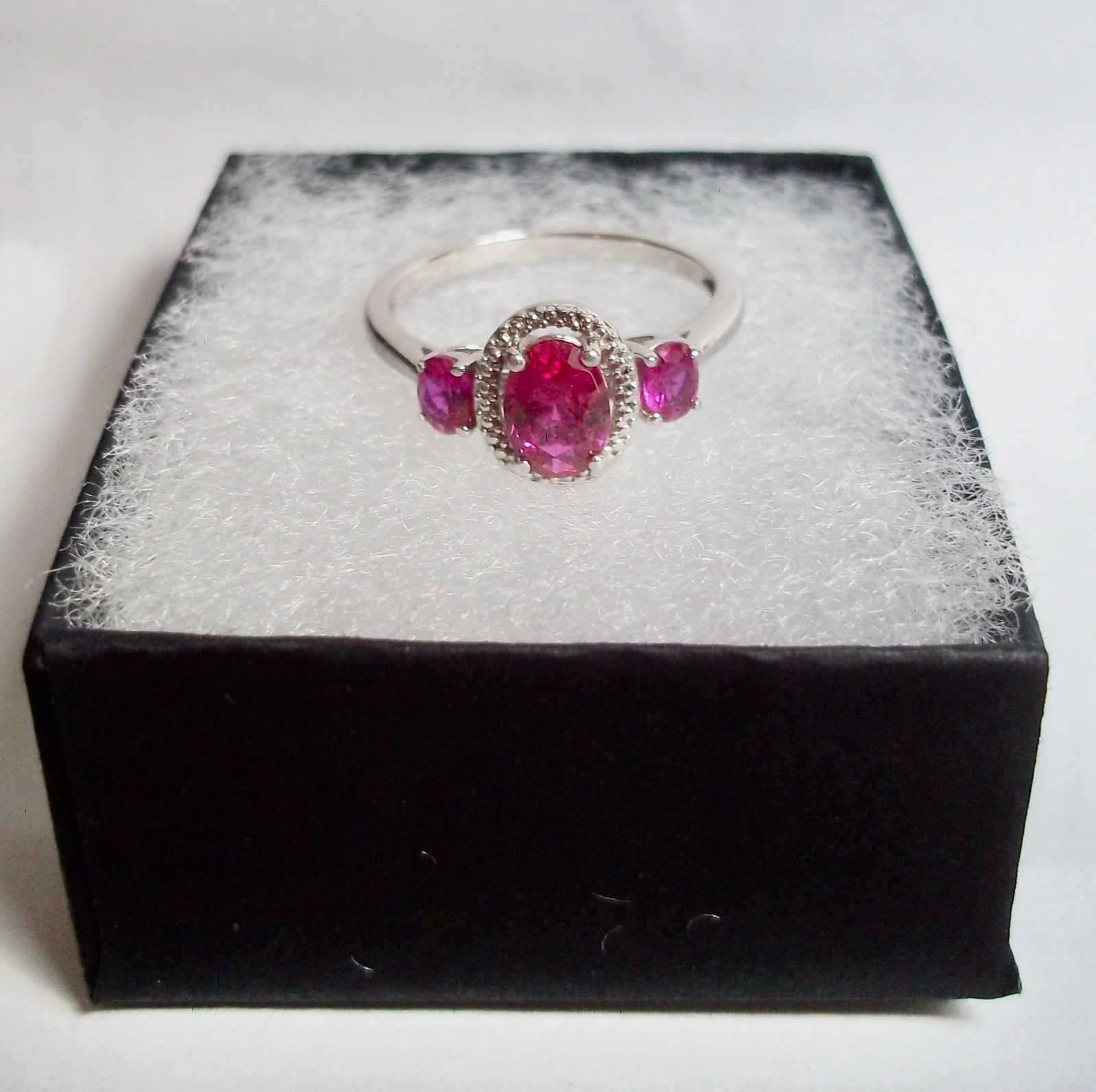 GORGEOUS  - STERLING SILVER - NATURAL RUBY  RING … - image 2
