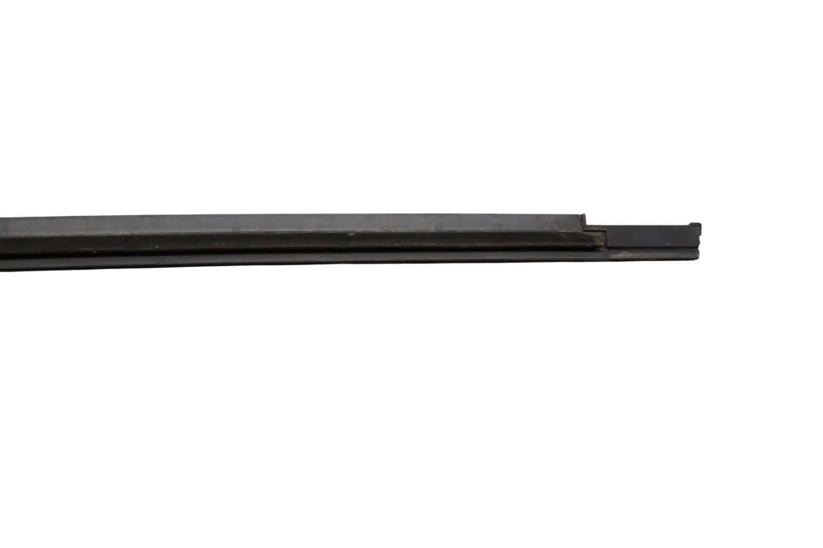 14-22 Maserati Quattroporte Rear Right Passenger Door Window Belt Molding Oem