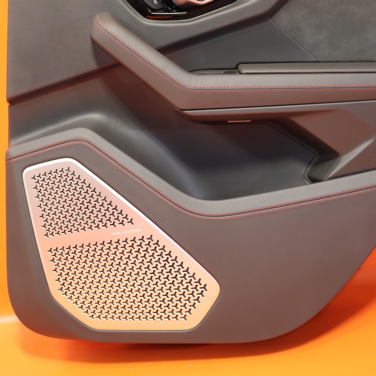 Lamborghini Urus 2019-2021 REAR+RIGHT Door panel