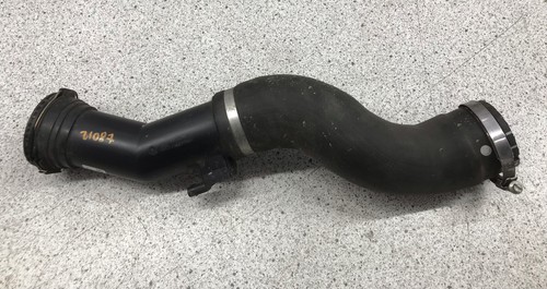 BMW F21 114I, Ladeluftleitung, 13717597588
