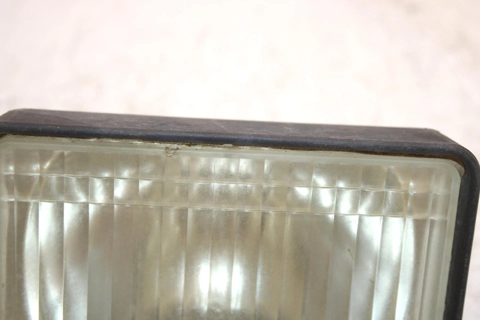 1999 Polaris Xplorer 300 Oem Right Lower Headlight 2431012 AP148 - Image 3 of 4