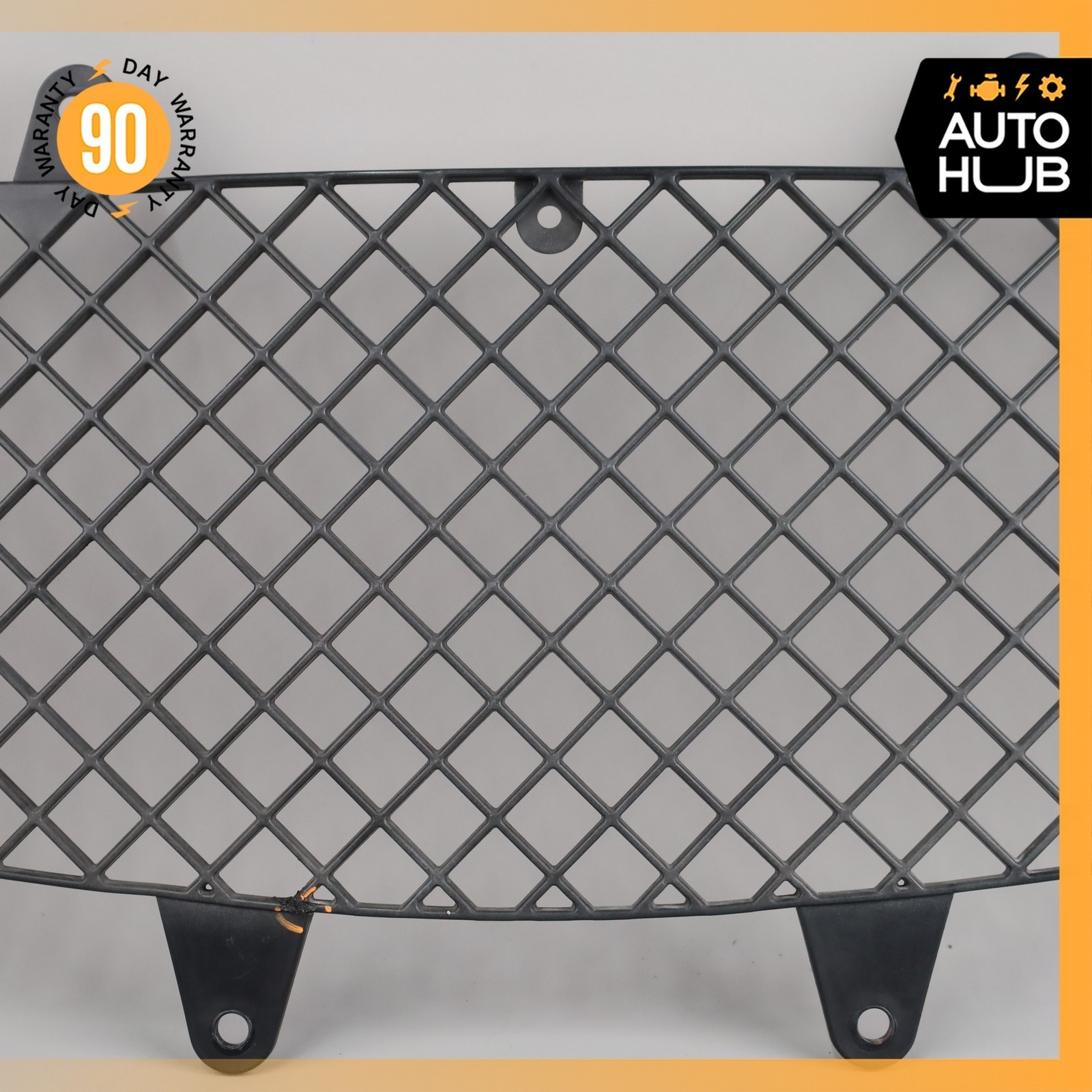 14-20 Maserati Ghibli M157 Front Bumper Air Duct Grille 670006937 OEM 82k