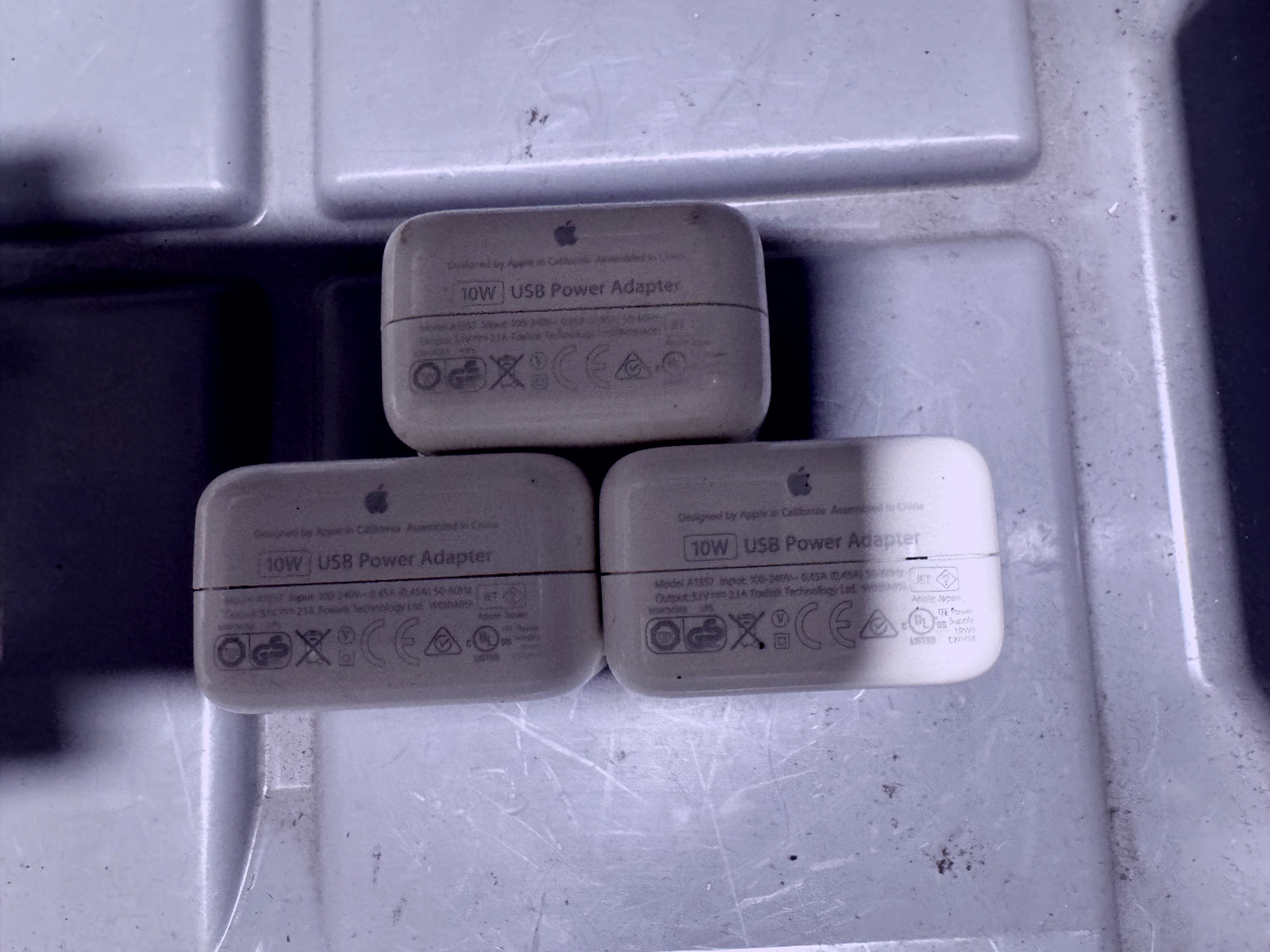 3 PACK!! Original Apple 10w USB Wall Charger Adapter OEM x3 charging cubes