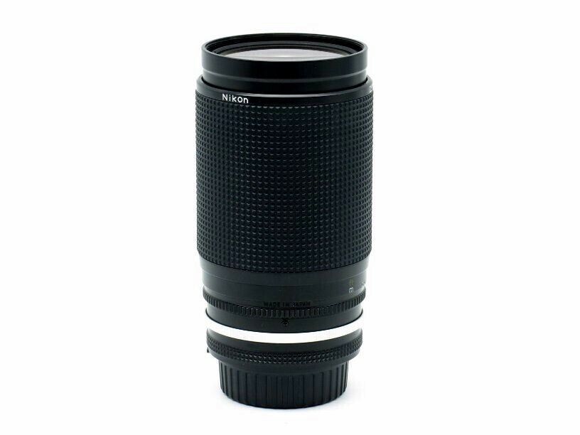 Nikon Ai-s Nikkor 35-200mm F3.5-4.5 MF Zoom Lens Full Frame Nikon Ai-s Nikkor 35-200mm F3.5-4.5 MF Zoom Lens Full Frame