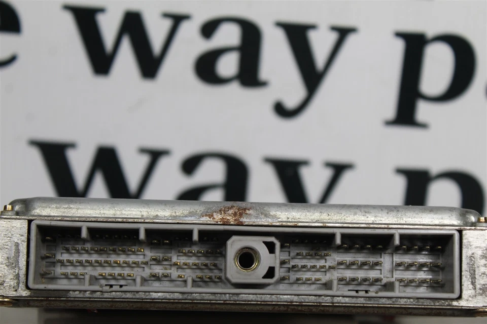 Unidad de control del motor MEC04380C1 Nissan Xterra 2002 módulo ECU 4C7 328 B5 Foto 4 de 4