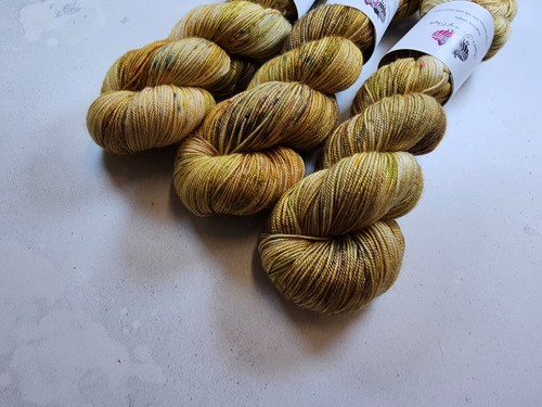 Sw Merino Seide Kaschmir Garn, 4-ply, Griffweise Gewicht, 100 G, Golden Drache - Bild 2 von 6