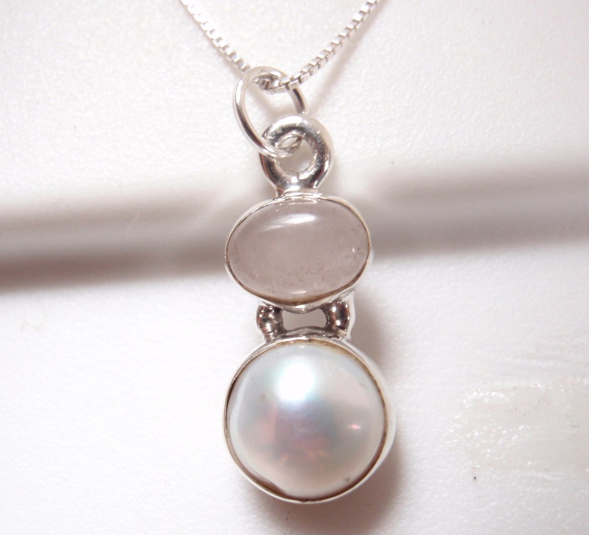 Sterling silver rose pearl necklace Sterling silver rose pearl necklace