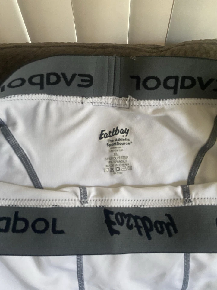 PANTALONES DE COMPRESIÓN ALTHLETIC EASTBAY EVAPOR BOYS-XL Foto 3 de 3