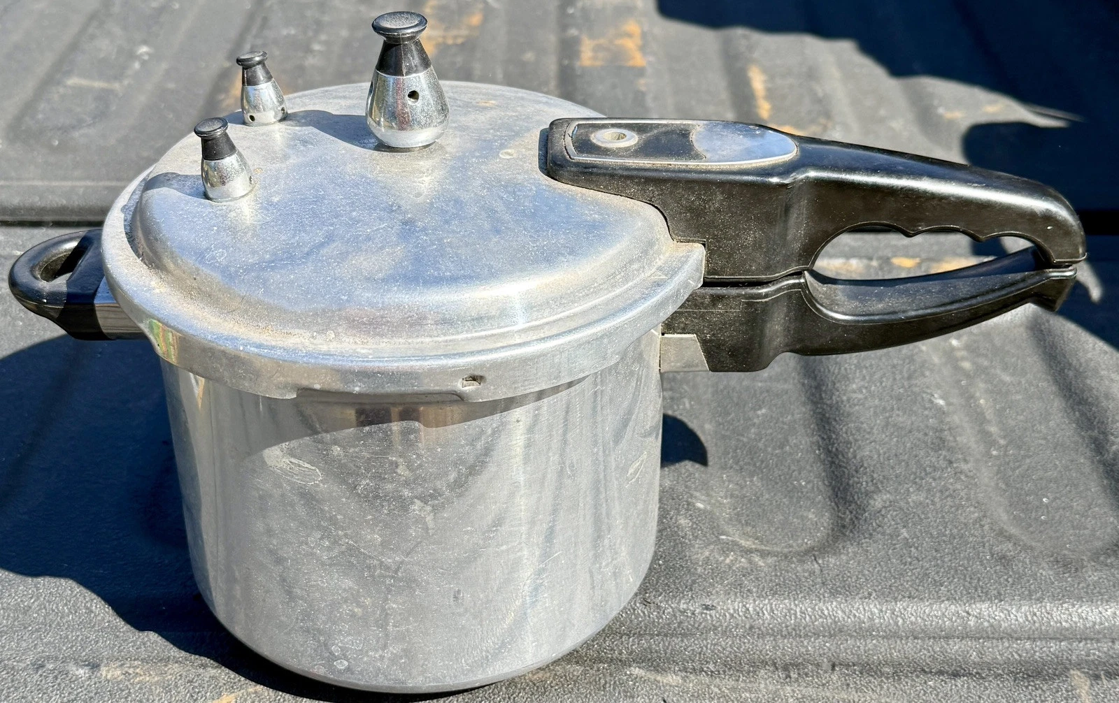Vintage Pressure Cooker w/Weights & Lid Italian Design Pedrini 4 Quart Aluminum