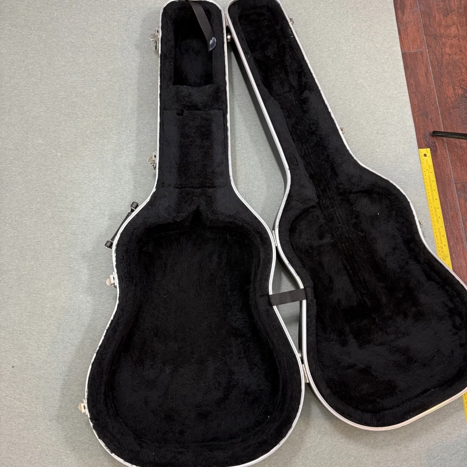 Estuche rígido para guitarra acústica Freedom By SKB de colección para Dreadnought Foto 4 de 4