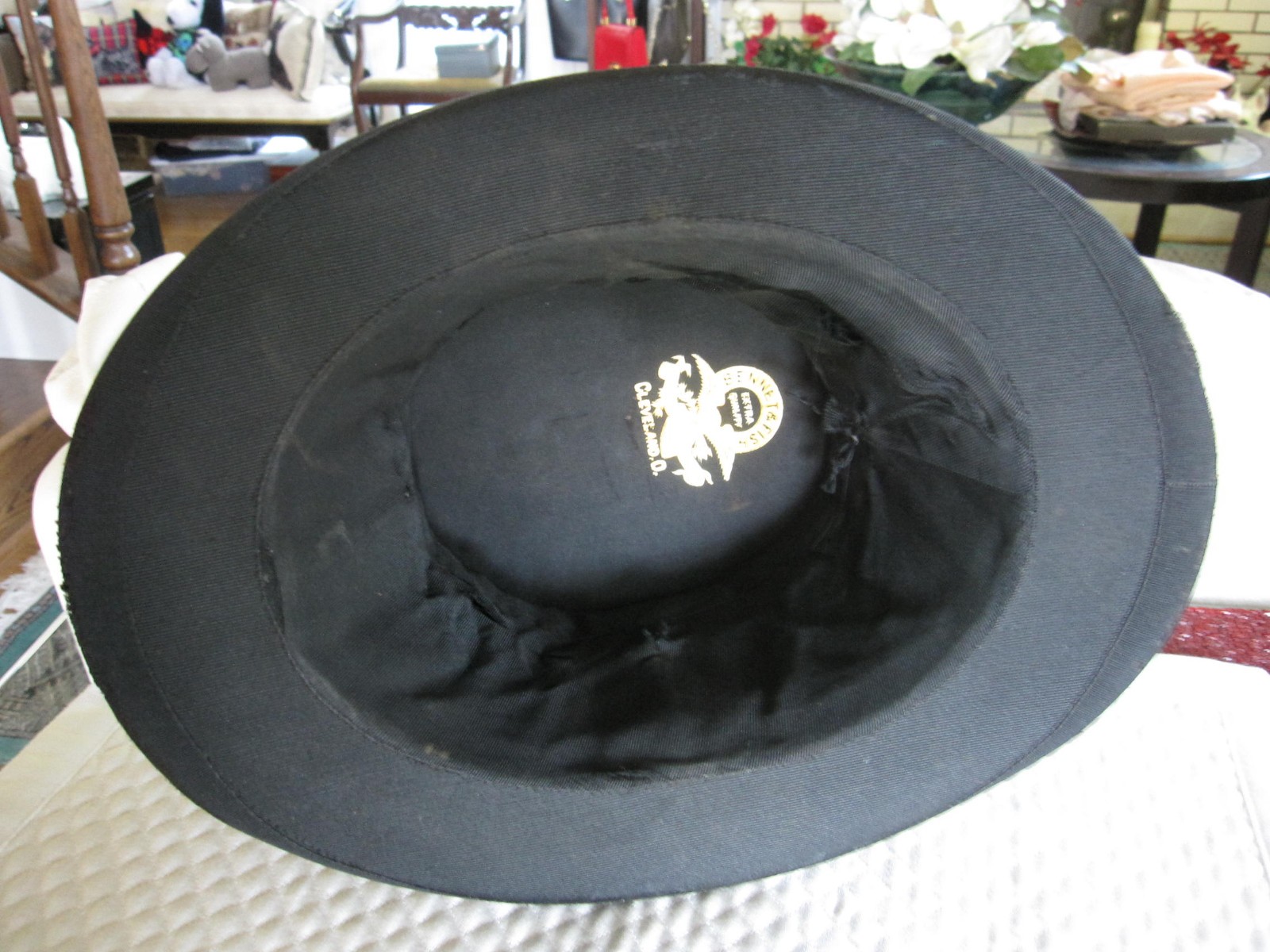 Picture 4 of 21