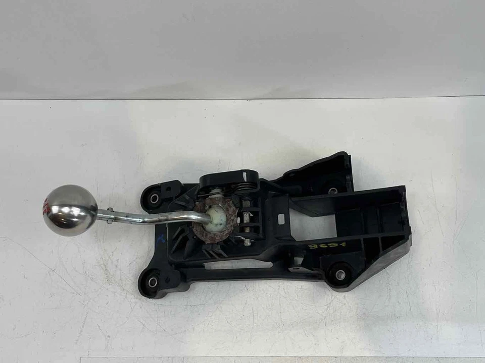 Palanca de cambios de transmisión manual Honda Fit 1.5 2015-2017 OEM Foto 2 de 4