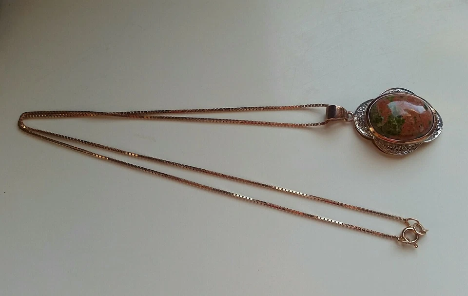 Unakit ( Epidot ) Silberhalskette°. - Bild 3 von 4