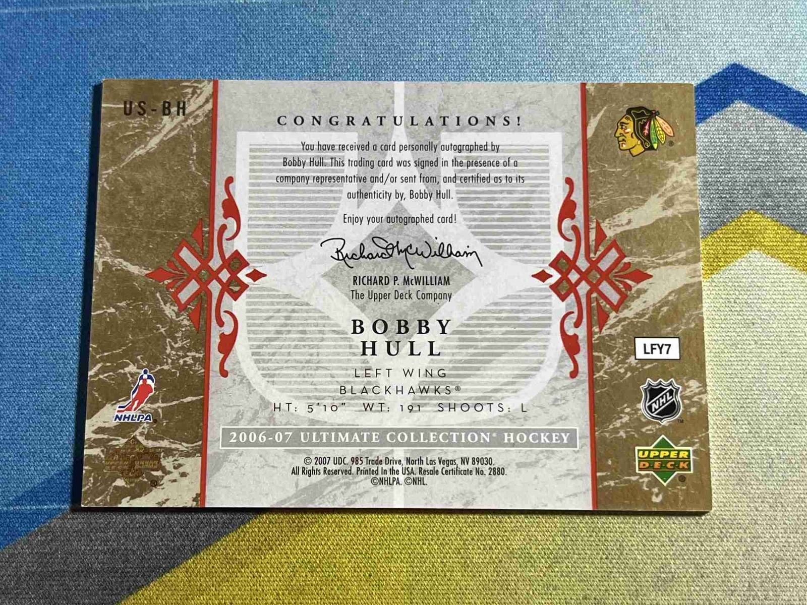 2006-07 Upper Deck Ultimate Collection Hockey BOBBY HULL Signature Auto - Picture 2 of 2