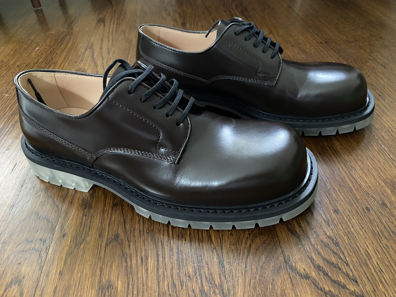 SAOLA Scarpe Derby Bottega Veneta suola trasparente espresso marrone polpaccio taglia 44 Italy Made