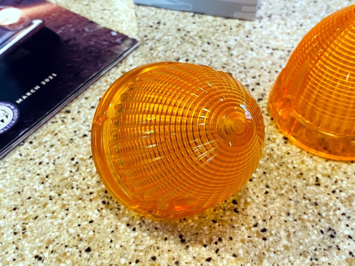 MERCEDES BENZ W108 W109 W111 TURN SIGNAL LAMP LENS PAIR | eBay