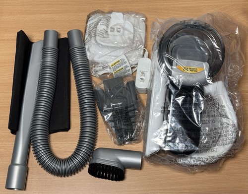 Black & Decker PHV1811 Handheld Pivot Vacuum Cleaner w/ Accessories