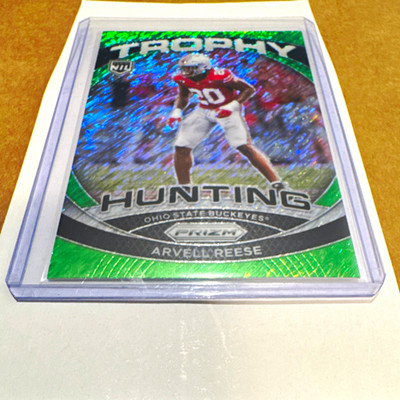 Panini 2025 NIL Ohio State Buckeyes Arvell Reese Green Prizm Trophy Hunting TH-9