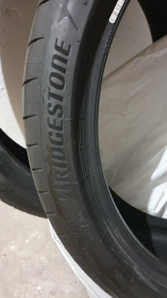 4x Bridgestone Potenza Sport 235/40 R20 96Y XL - Bild 3 von 4