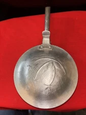 Hand Forged Aluminum Bamboo Silent Butler's Crumb Catcher Everlast Metal ECU