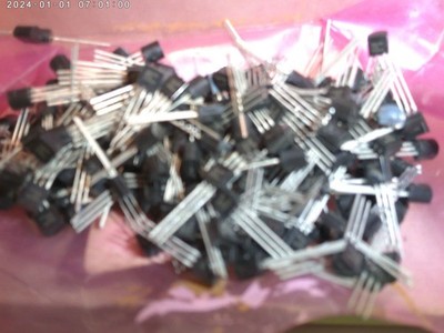 L78L08ACZ,Festspannungsregler 8,0V,100mA,+ - 4%,TO92, 10Stck.