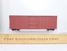 Walthers HO 932-7100 Gunderson 50' Hi-Cube Paper Boxcar Undeco Custom Read Des.