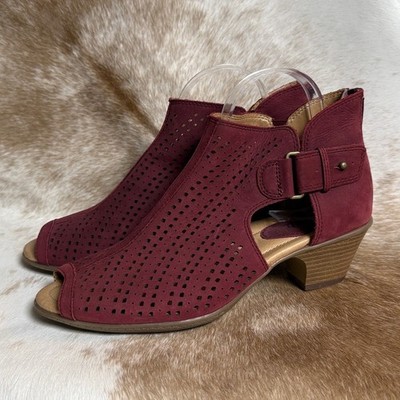 Earth Keri Burgundy Size 9B B13