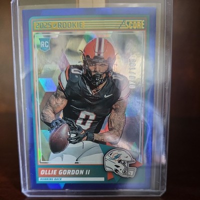 2025 Score - Rookies Ollie Gordon II #10 Cubic 070/185 (RC)
