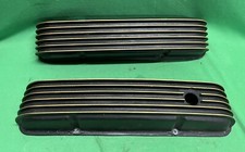 Vintage Cal Custom Small Block Chevy Finned Aluminum Valve Covers 283 327 350