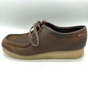 wallabee clarks