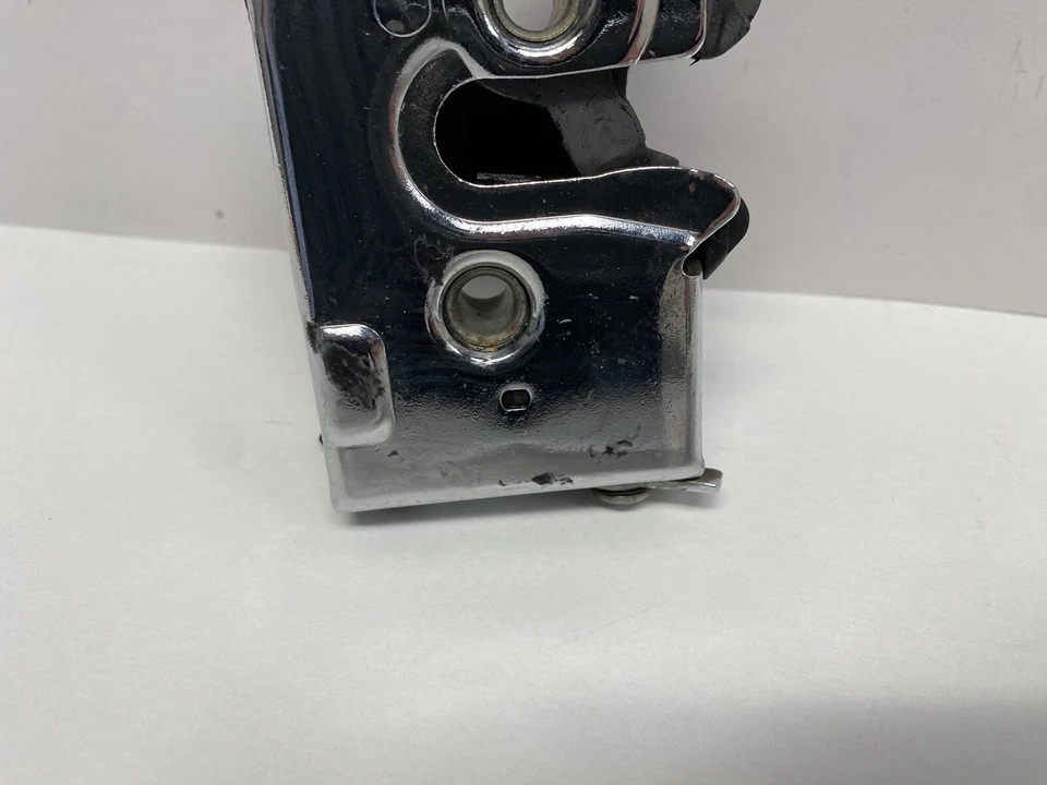 88-98 Audi 80 90 B3 Look Puerta Central Lamer Izquierda 8A0839015A Fabricante de Equipo Original Foto 3 de 4